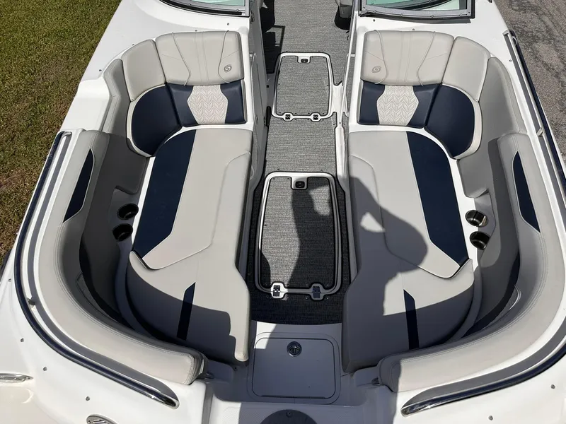 Slide: The Image of Hurricane SD2400 2021 - 23