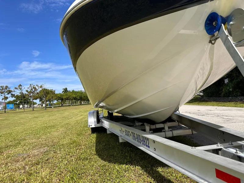 Slide: The Image of Hurricane SD2400 2021 - 9