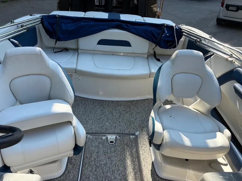 Slide: The Image of Chaparral 21 H2O Sport 2017 - 9