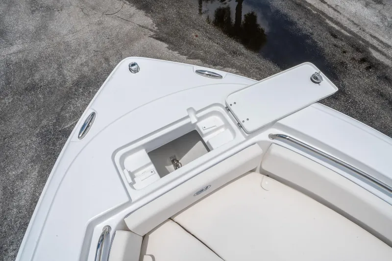 Slide: The Image of Sea Hunt Ultra 219 2026 - 25