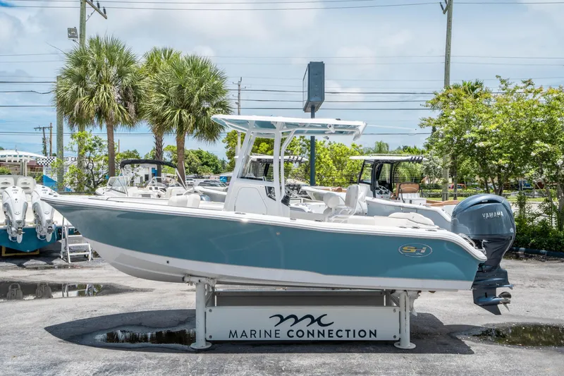 Slide: The Image of Sea Hunt Ultra 219 2026 - 5