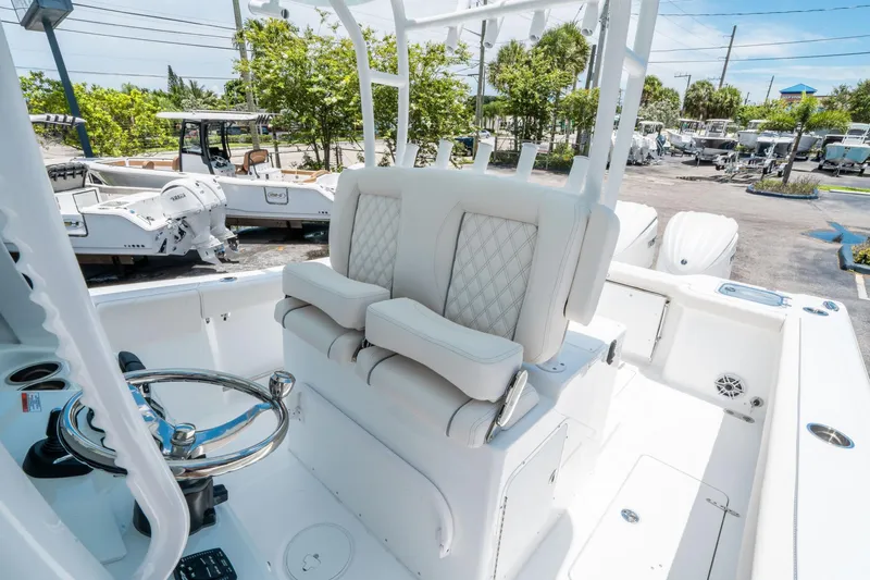 Slide: The Image of Sea Hunt Gamefish 30 Forward Seating 2026 - 21
