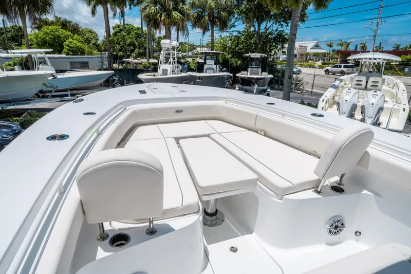 Slide: The Image of Sea Hunt Gamefish 30 Forward Seating 2026 - 27