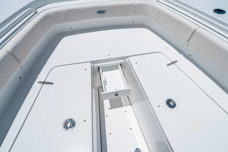 Slide: The Image of Sea Hunt Gamefish 30 Forward Seating 2026 - 31