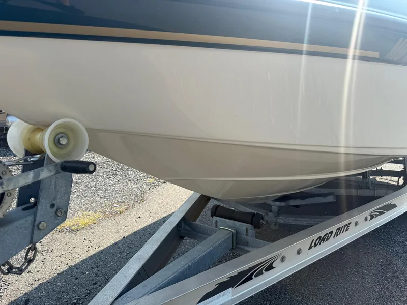 Slide: The Image of Crownline Boats 225 BR 1999 - 11