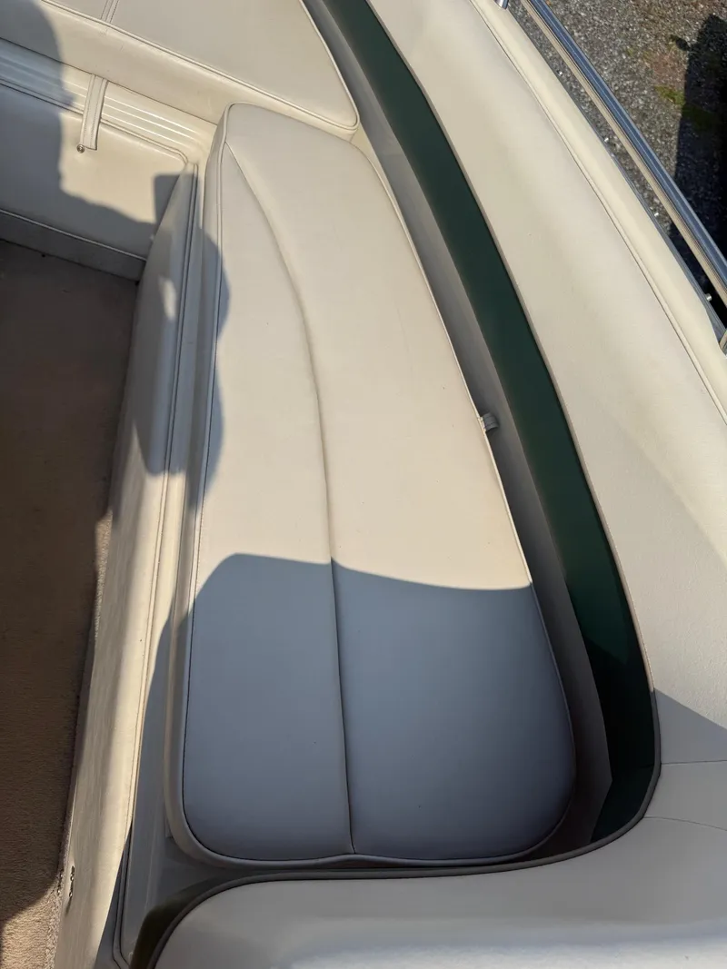 Slide: The Image of Crownline Boats 225 BR 1999 - 17