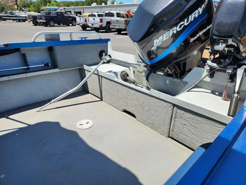 Slide: The Image of Alumaweld Stryker 2004 - 5