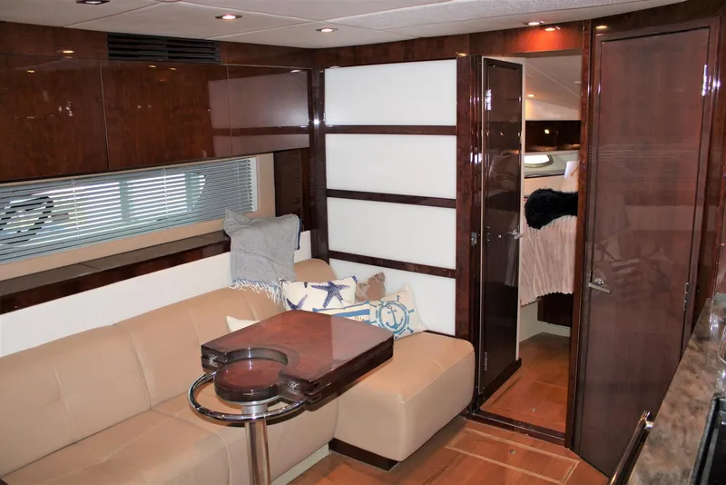 Slide: The Image of Sea Ray 450 Sundancer 2012 - 55
