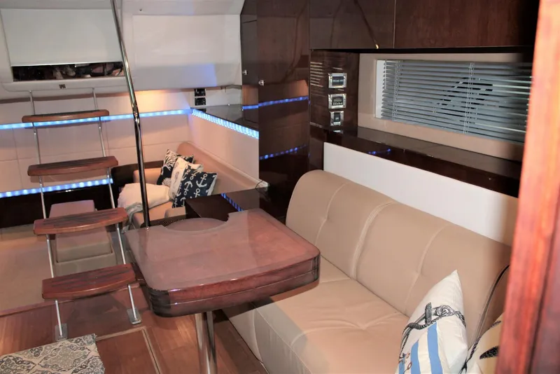 Slide: The Image of Sea Ray 450 Sundancer 2012 - 64