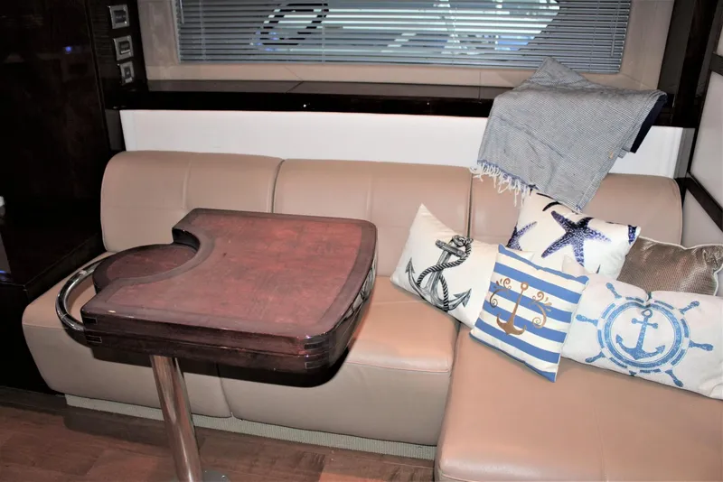 Slide: The Image of Sea Ray 450 Sundancer 2012 - 65