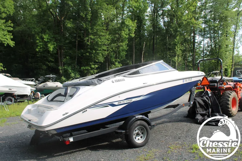 Slide: The Image of Yamaha 195 2022 - 8