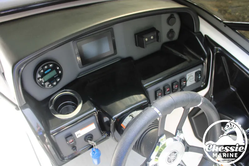 Slide: The Image of Yamaha SX195 2022 - 5