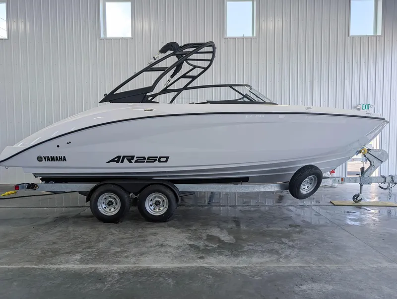 Slide: The Image of Yamaha AR250 2025 - 1