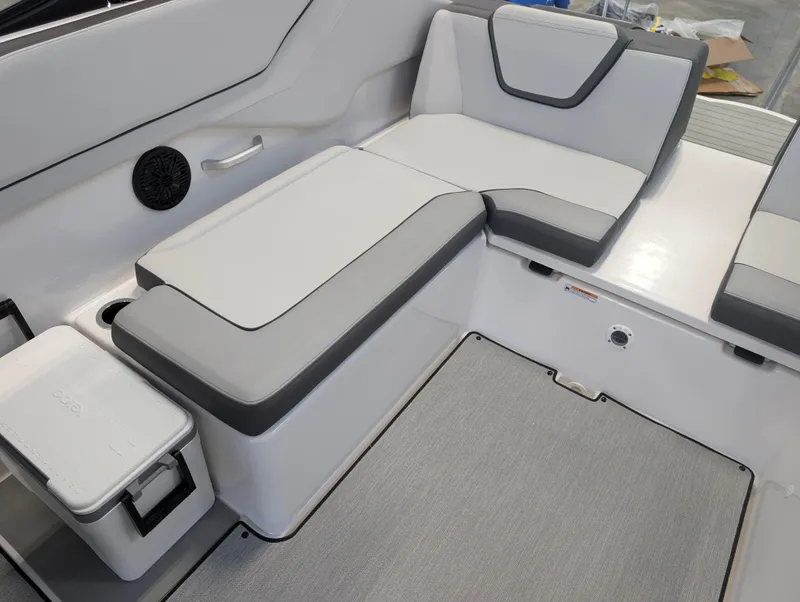 Slide: The Image of Yamaha AR250 2025 - 10