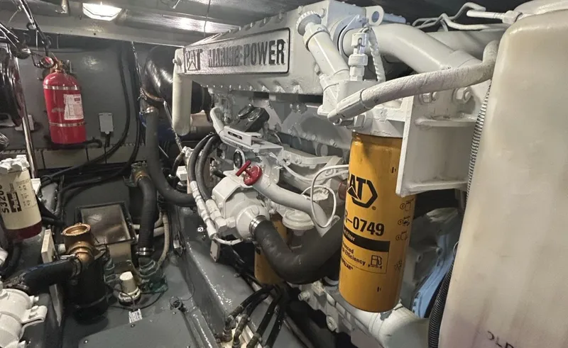 Slide: The Image of Engine room of 2002 Sea Ray 480 Motor Yacht with CAT Marine Power engine. - 28