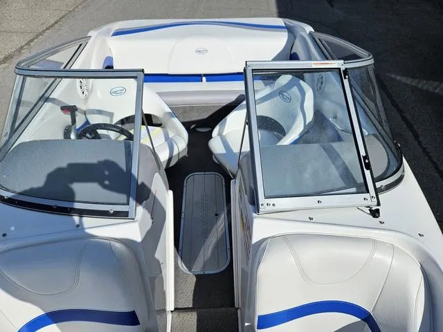 Slide: The Image of Ebbtide 192 SE BOWRIDER 2012 - 4