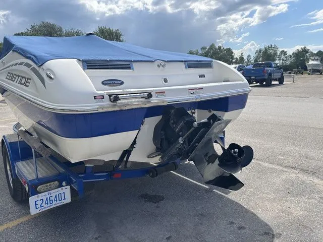 Slide: The Image of Ebbtide 192 SE BOWRIDER 2012 - 8