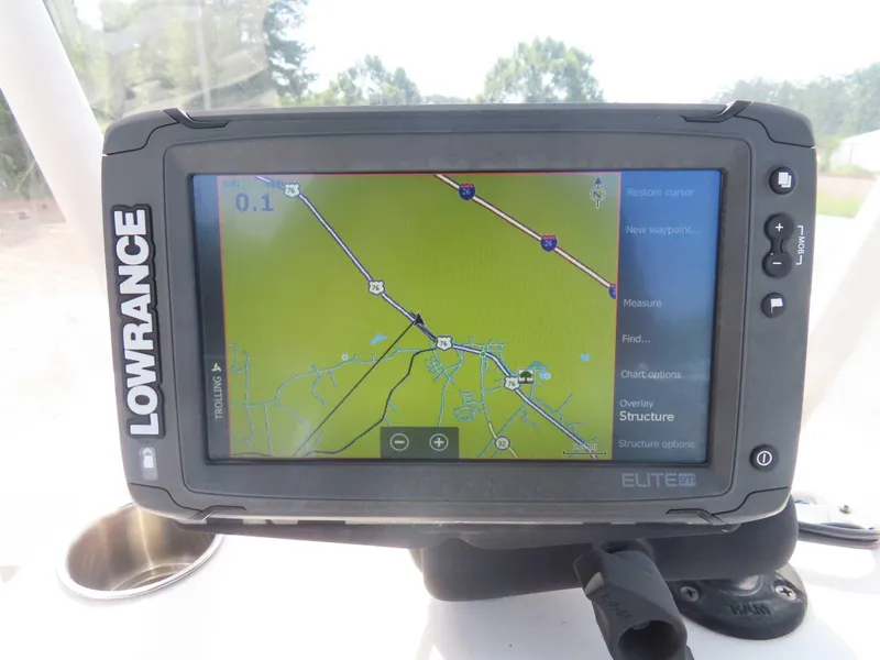 Slide: The Image of Blue Wave 2300SL 2018 - 29