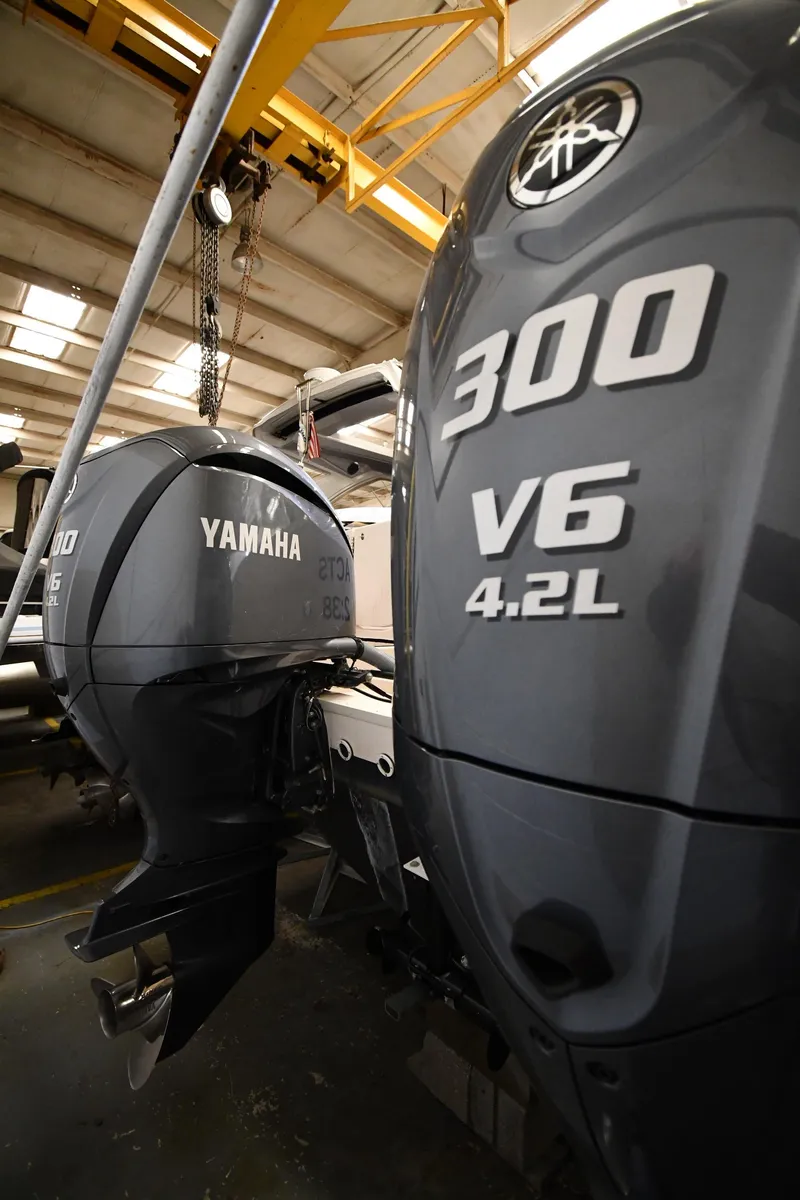 Slide: The Image of Grady-White Freedom 335 2018 - 60