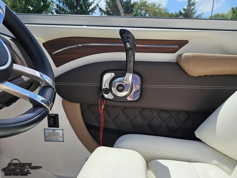 Slide: The Image of Cobalt A28 2015 - 68