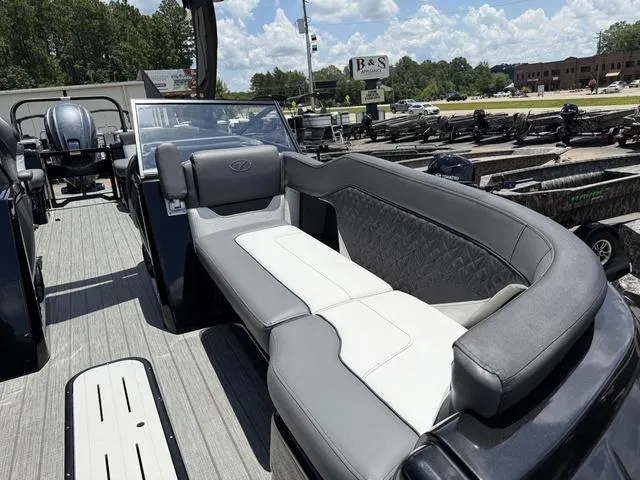 Slide: The Image of Veranda V One 25 2026 - 11