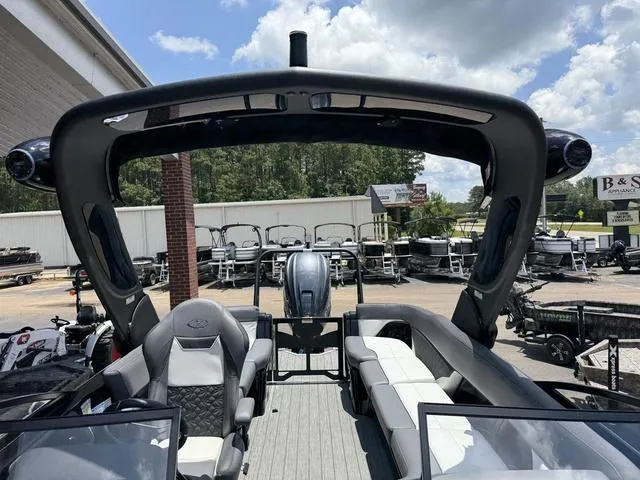 Slide: The Image of Veranda V One 25 2026 - 13