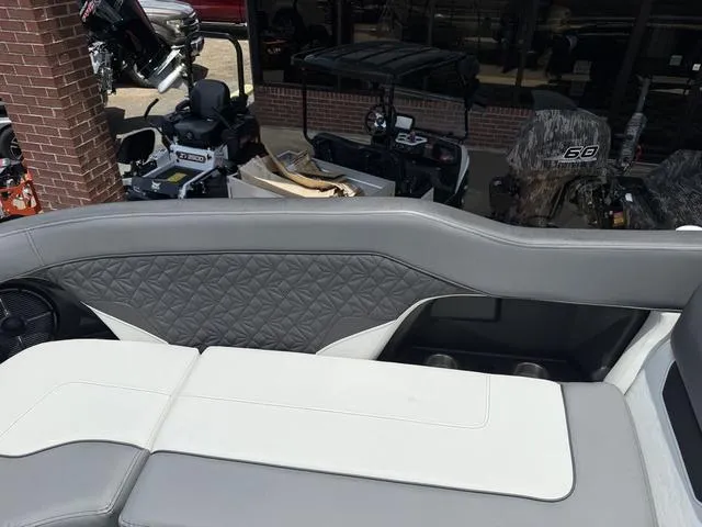 Slide: The Image of Veranda V One 25 2026 - 32