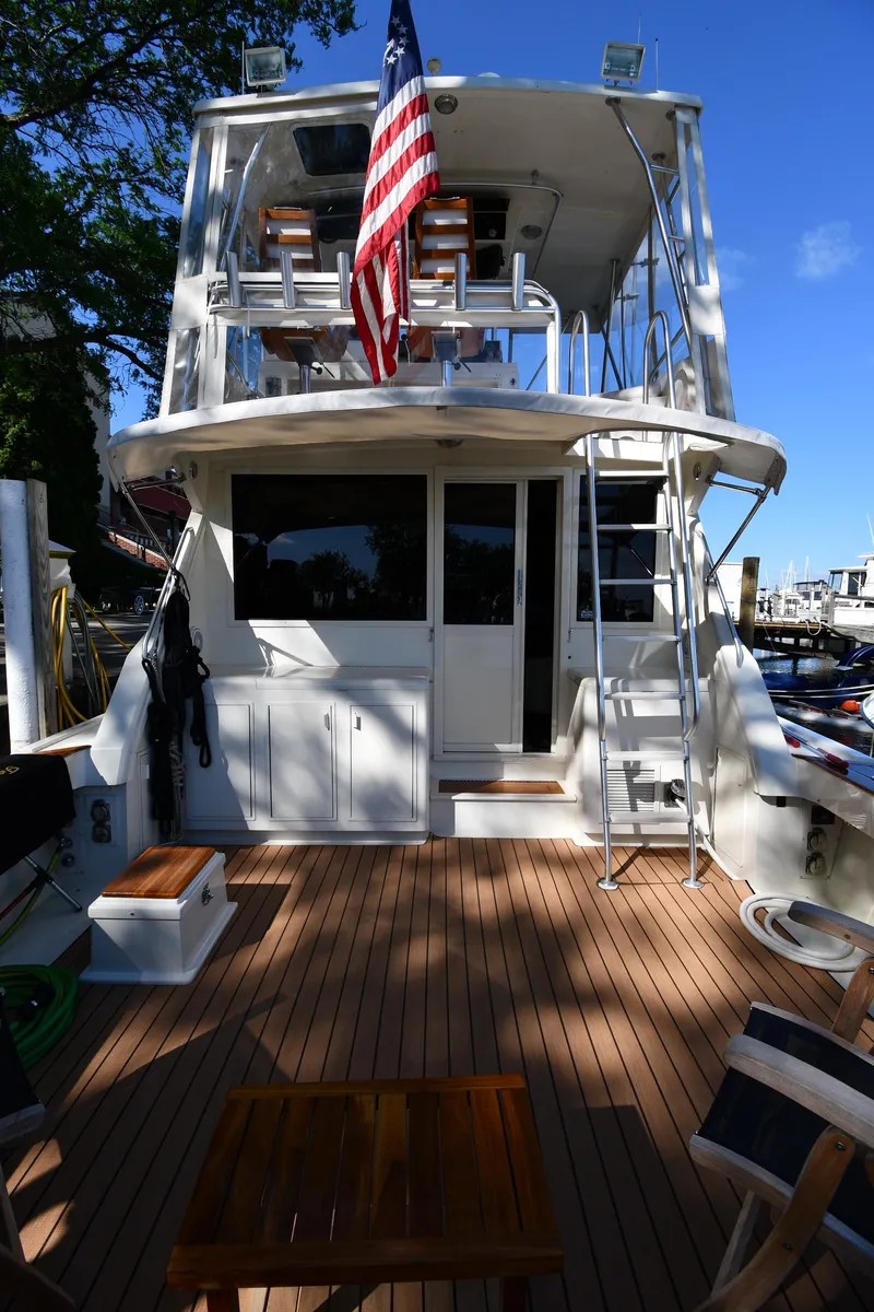 Slide: The Image of Viking 48 Convertible 1988 - 10