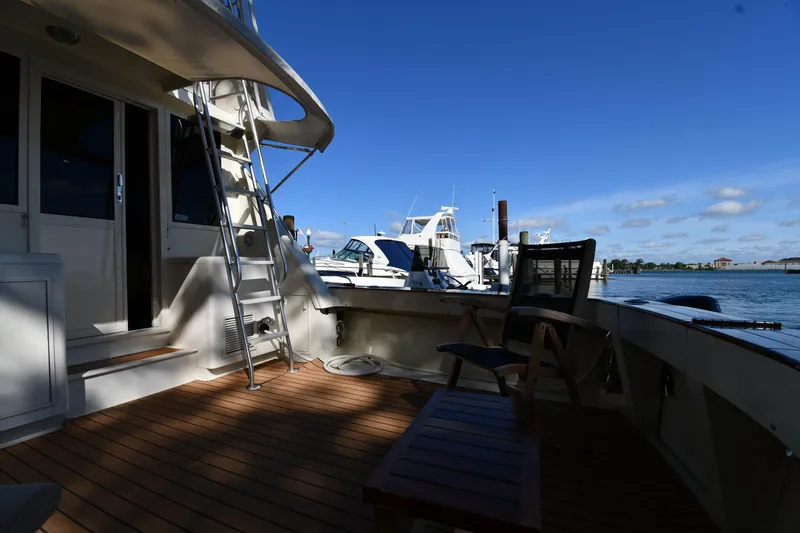 Slide: The Image of Viking 48 Convertible 1988 - 11