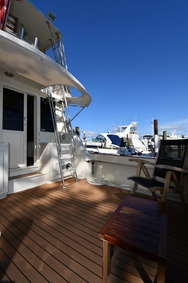 Slide: The Image of Viking 48 Convertible 1988 - 12