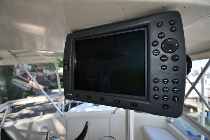 Slide: The Image of Viking 48 Convertible 1988 - 22