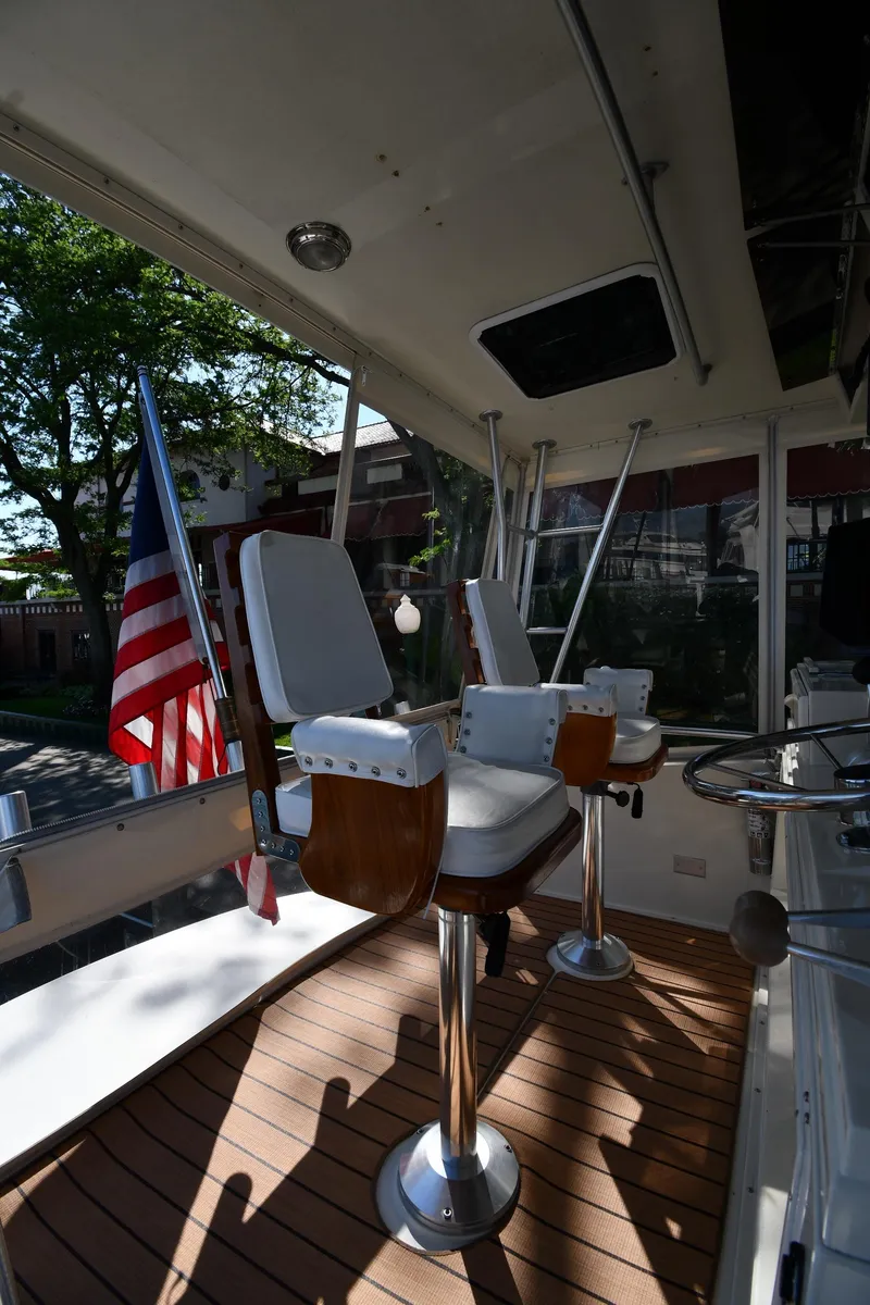 Slide: The Image of Viking 48 Convertible 1988 - 31