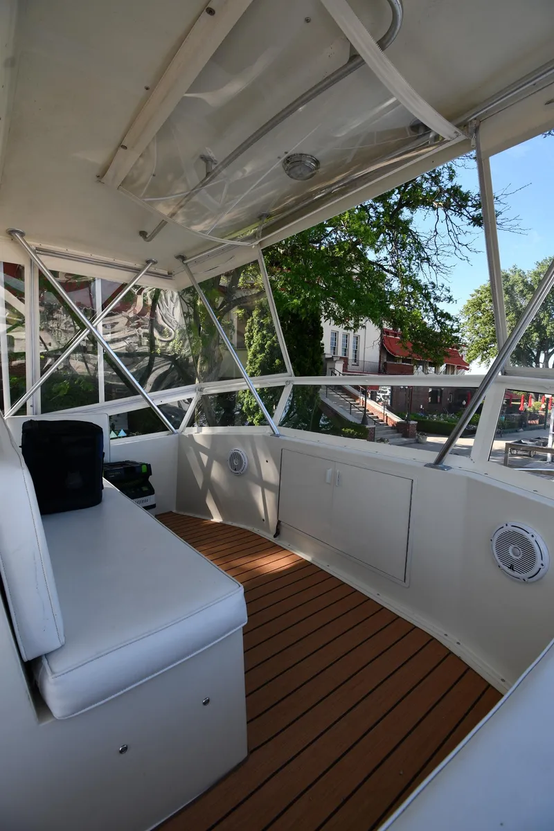 Slide: The Image of Viking 48 Convertible 1988 - 35