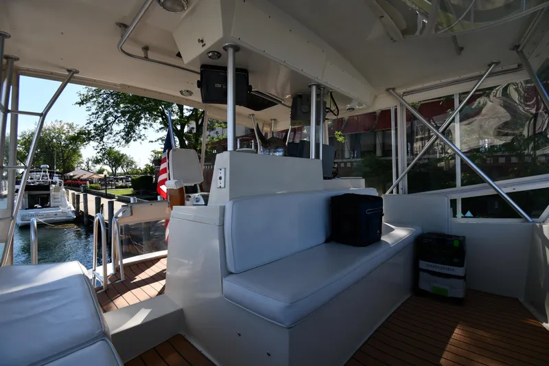 Slide: The Image of Viking 48 Convertible 1988 - 36