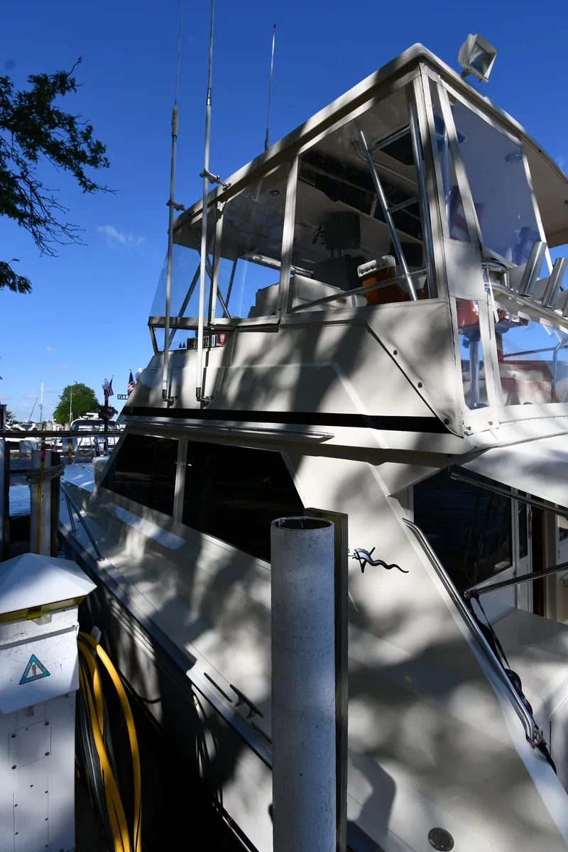 Slide: The Image of Viking 48 Convertible 1988 - 4