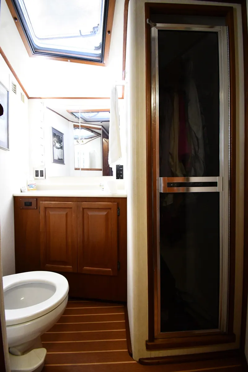 Slide: The Image of Viking 48 Convertible 1988 - 52