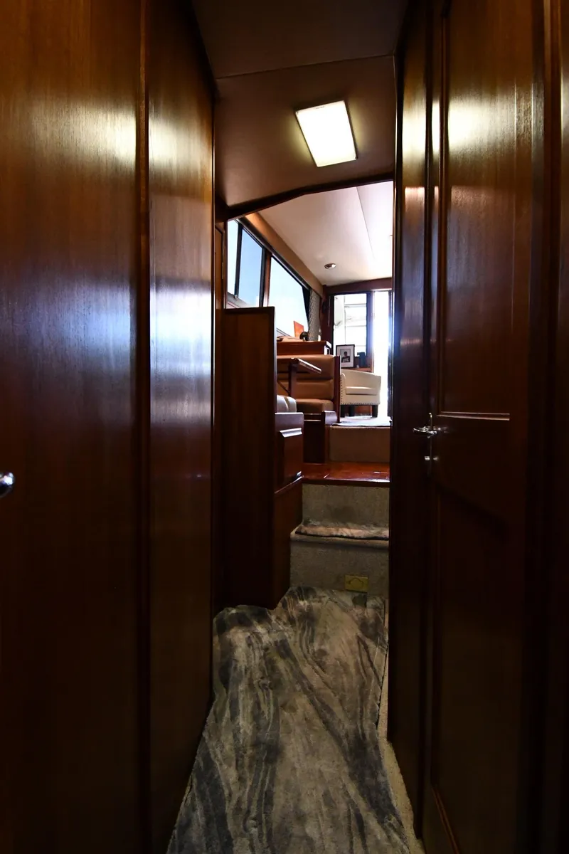 Slide: The Image of Viking 48 Convertible 1988 - 53