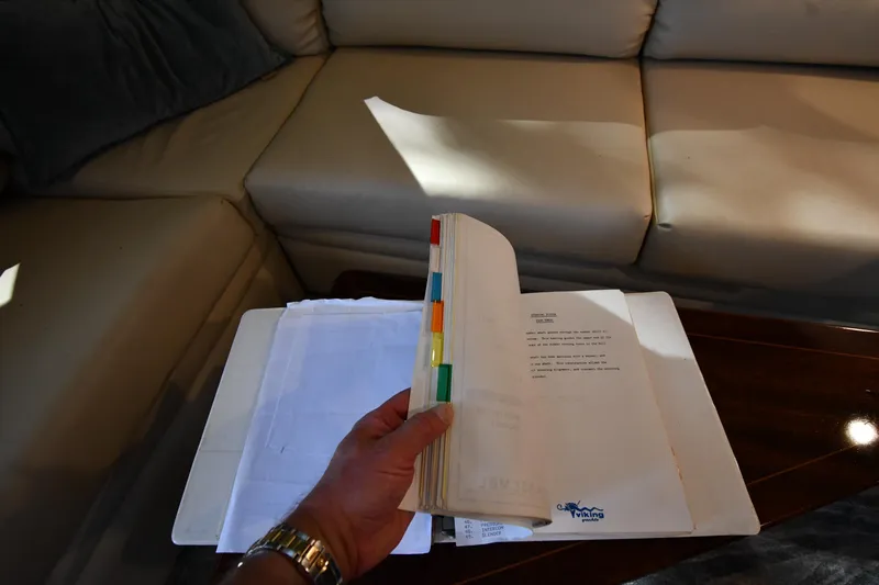 Slide: The Image of Viking 48 Convertible 1988 - 80