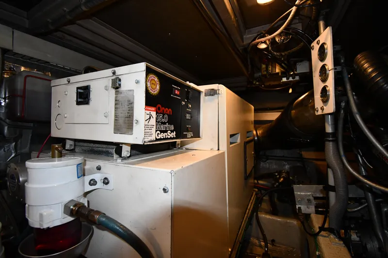 Slide: The Image of Viking 48 Convertible 1988 - 87