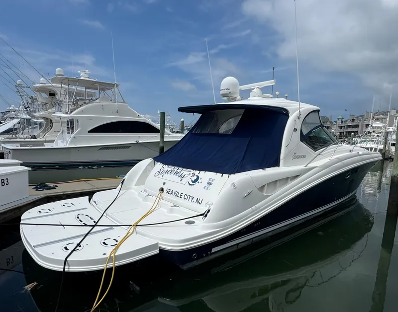 Slide: The Image of Sea Ray 44 Sundancer 2008 - 13