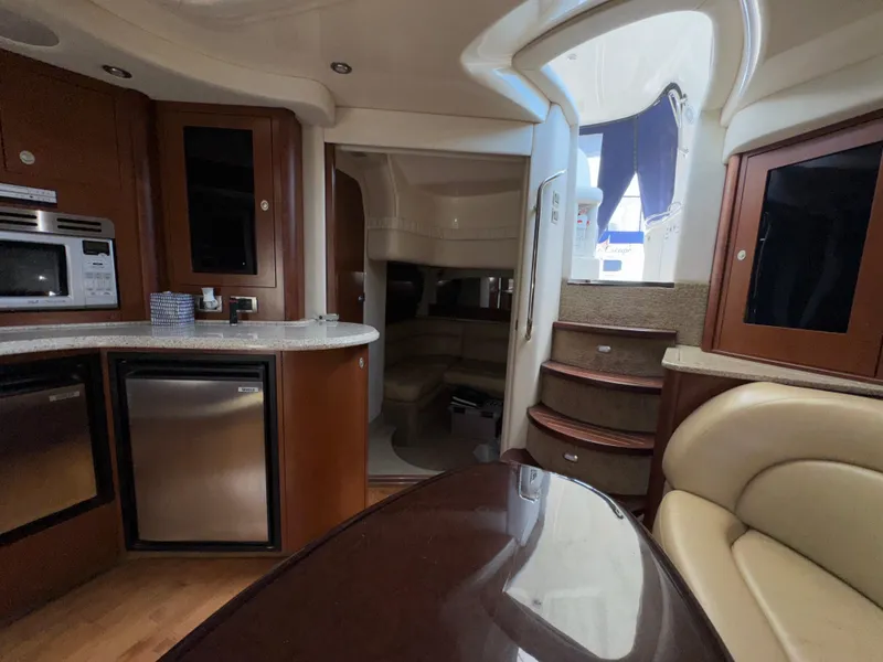 Slide: The Image of Sea Ray 44 Sundancer 2008 - 19
