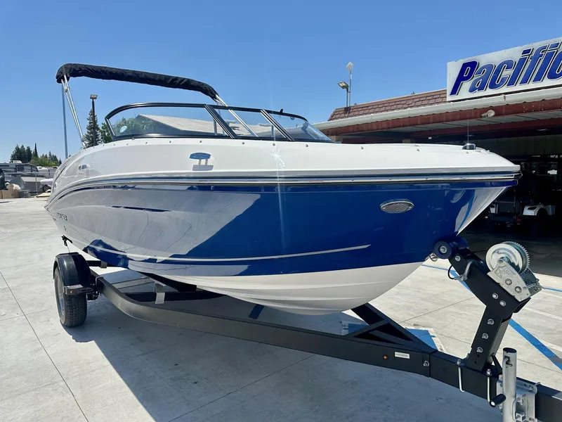 Slide: The Image of Bayliner VR Series VR5 Bowrider w/ 200HP Mercury! 2025 - 8