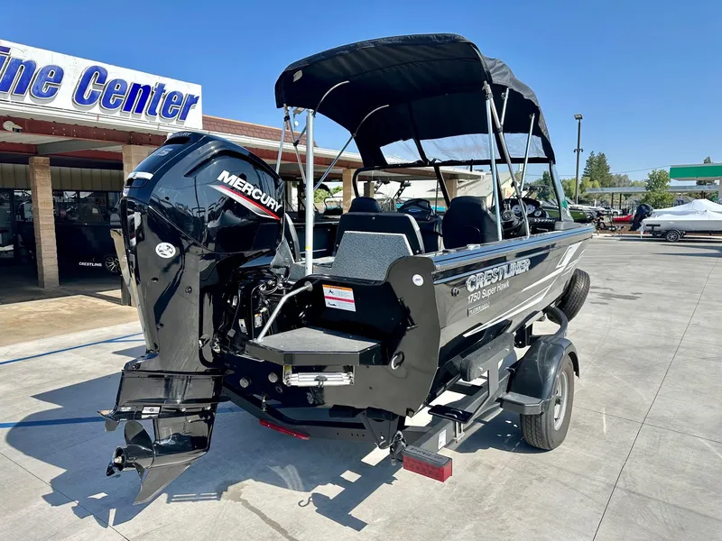 Slide: The Image of Crestliner 1750 Super Hawk Walk-Through JS w/ 115HP Mercury! 2022 - 14