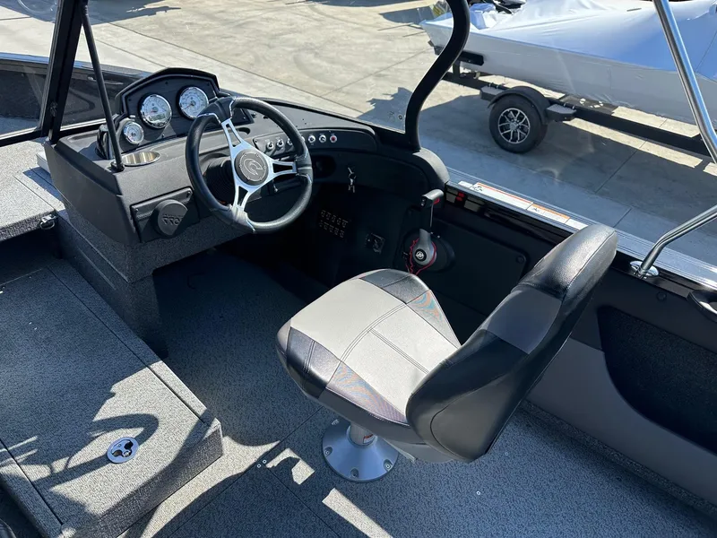 Slide: The Image of Crestliner 1750 Super Hawk Walk-Through JS w/ 115HP Mercury! 2022 - 8