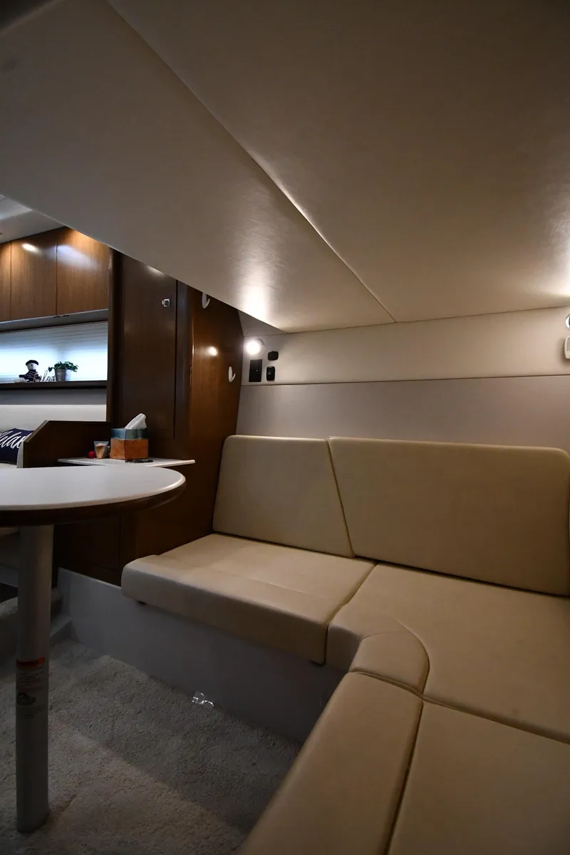 Slide: The Image of Cruisers Yachts 380 Express 2019 - 51