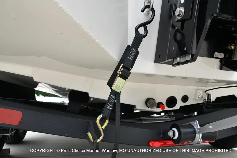 Slide: The Image of Tracker Savage 215 w/250HP Mercury Pro-XS 2026 - 14