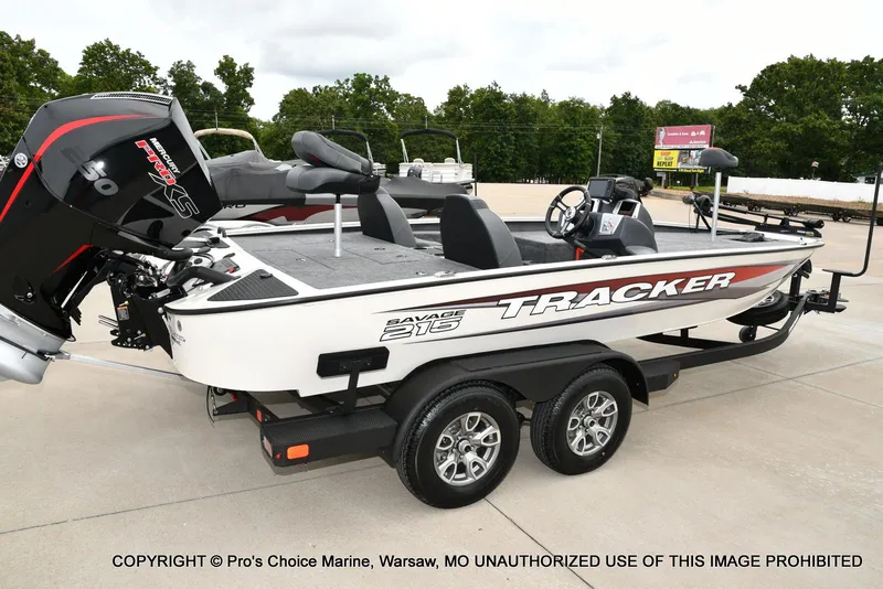 Slide: The Image of Tracker Savage 215 w/250HP Mercury Pro-XS 2026 - 17