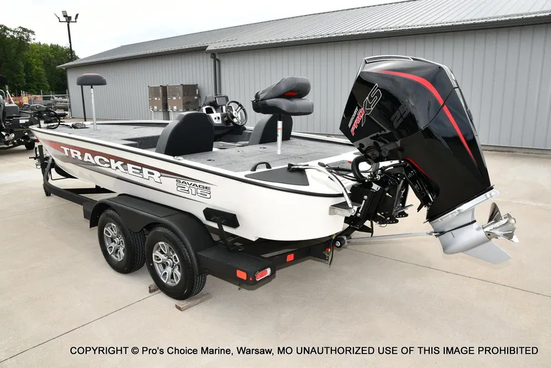 Slide: The Image of Tracker Savage 215 w/250HP Mercury Pro-XS 2026 - 23