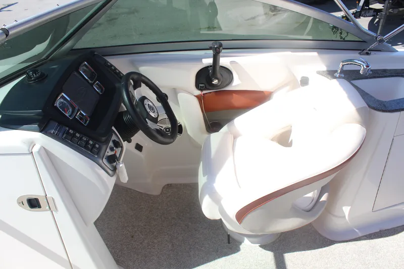 Slide: The Image of Chaparral 244 Sunesta 2008 - 10