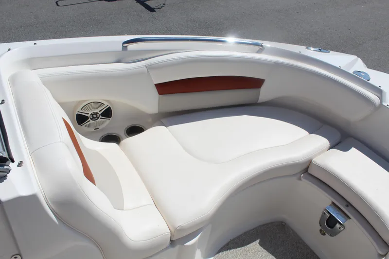 Slide: The Image of Chaparral 244 Sunesta 2008 - 18